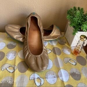 Tieks metallic bronze rounded flats size 7